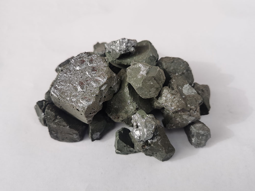 Silicon carbon ferroalloy