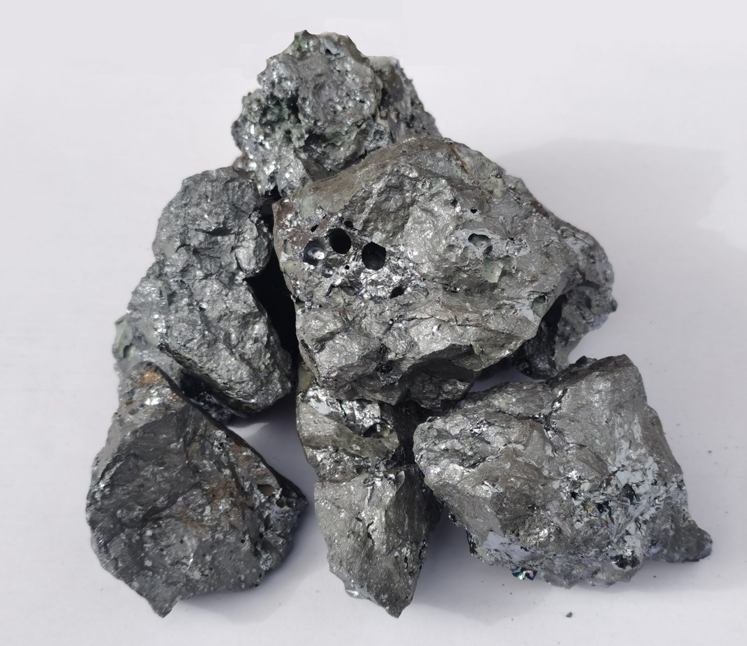 Silicon carbide alloy